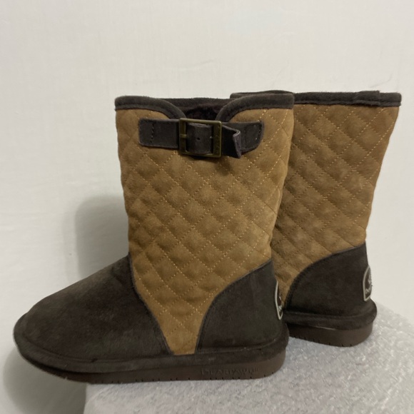BearPaw Shoes - Bearpaw Women’s Quilted Suede Sheepskin Boots – Brown Size 7(B26)